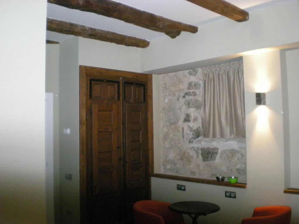 Posada La Casona De Valbuena Вальбуэна-де-Дуэро Номер фото